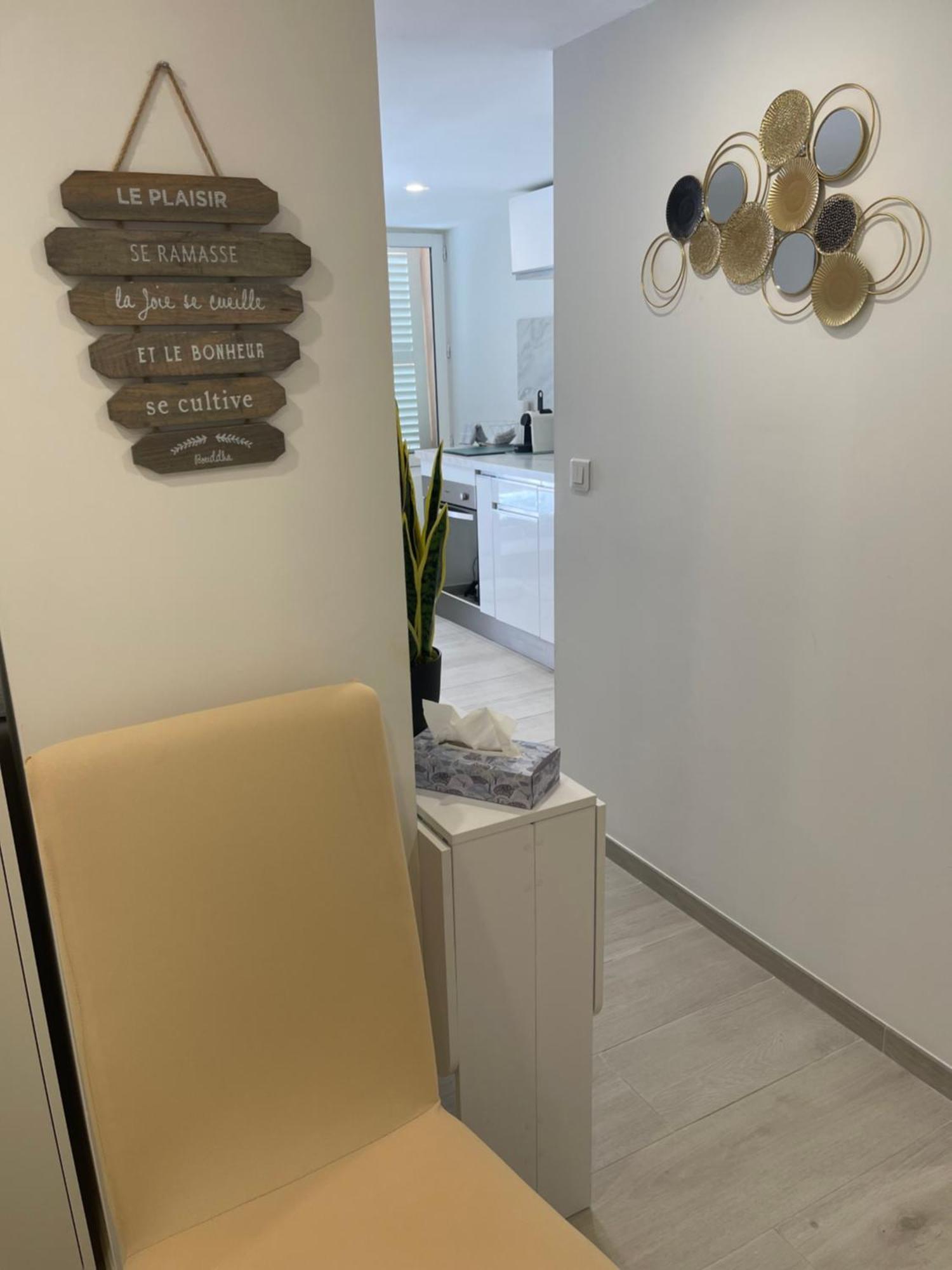Grand Studio Neuf A 50 M Du Port Saint-Tropez Exterior foto